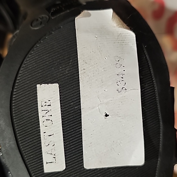 E BAMBOO laser cut out Heels size 7 Never worn! Sleek, Beautiful & Fashionable! - Picture 11 of 11